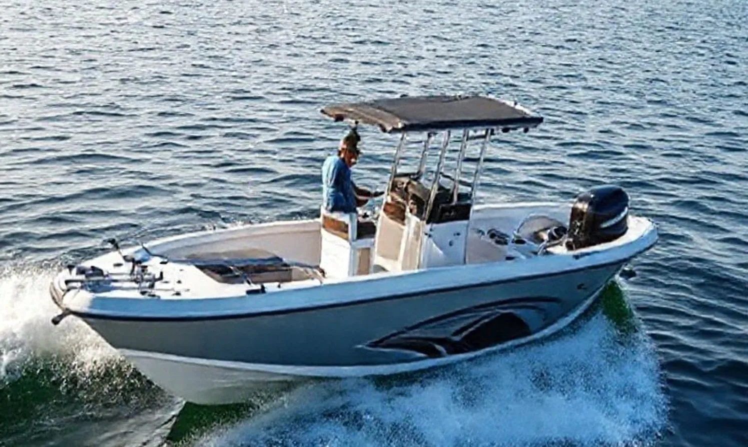 Performance boat rental professional
